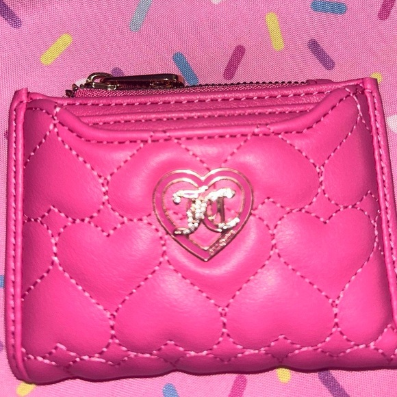 Juicy Couture Hot Pink Heart Wallet - Picture 4 of 5